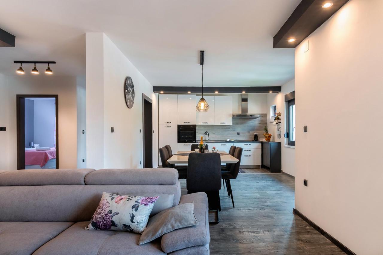 Apartman Gabrijela Muntić Esterno foto