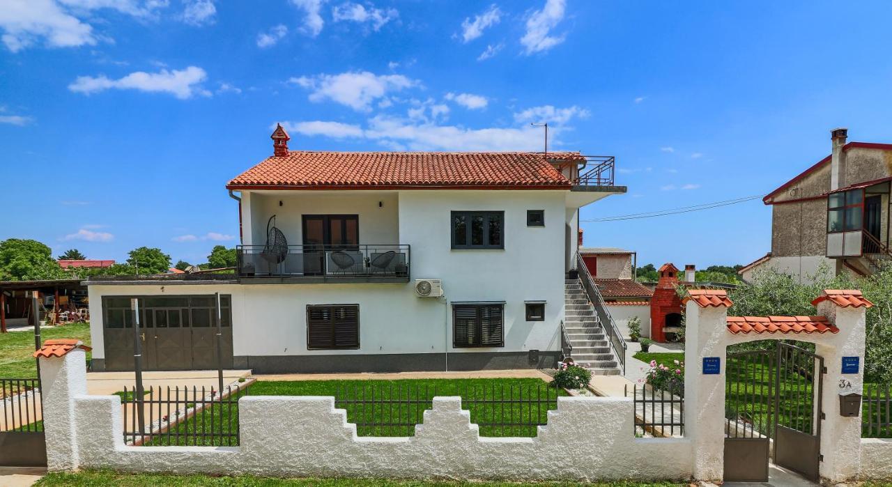 Apartman Gabrijela Muntić Esterno foto